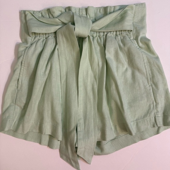 Abercrombie & Fitch Light Green high rise short set linen size XS crop bow - Picture 3 of 12